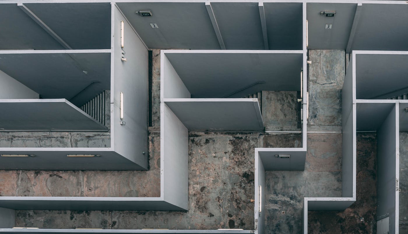 페인트·타일 마감